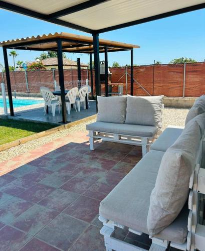 Casa Privada con Jardin Barbacoa y Piscina privada solo familias
