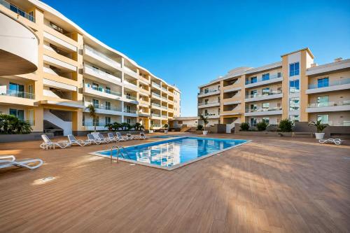 Penthouse by the Marina