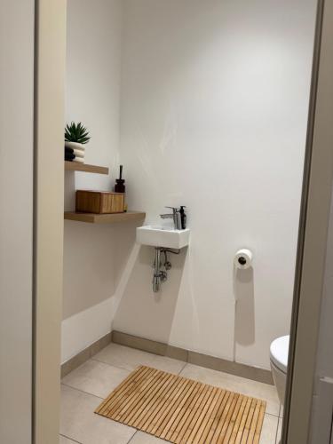 Very Central Double Room in Vienna