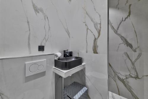UrbanFlat 98 - Appartement Calme en plein centre de Paris