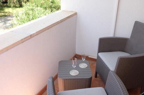 Prime Ground Floor Apartment I Steps from Marina