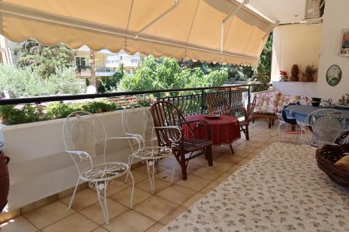 Family House in Glyfada center