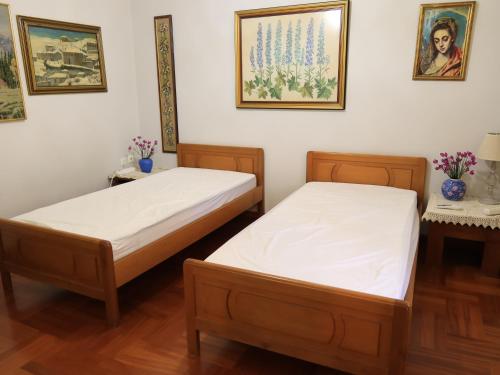 Family House in Glyfada center