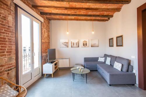 42MAL1083 - Amazing New 2BR Flat in the center