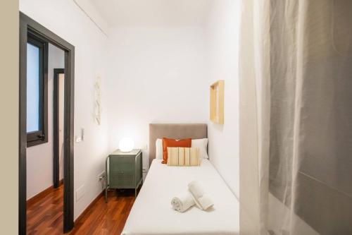 31ind1117- Apartment near sagrada Familia