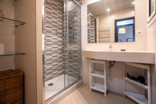 A53IND1121 - Apartment near sagrada familia