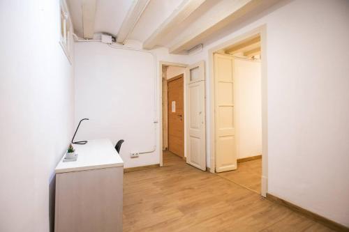 P2ESC1103 - Apartment Barrio Gotico