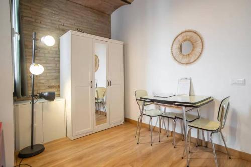 51NO1058 - Bright 1bed flat in Poble Sec
