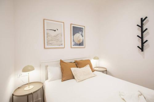 33PAR1094 - Magnific 2BR Flat in Poble Sec