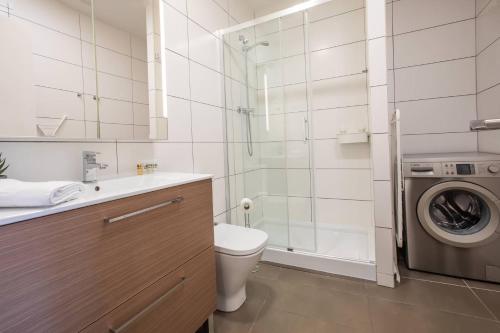 33MAL1082- Big 3br apartment near Sagrada Familia