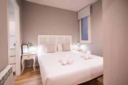 B3MAL1081 - New 2BR flat with private terrace