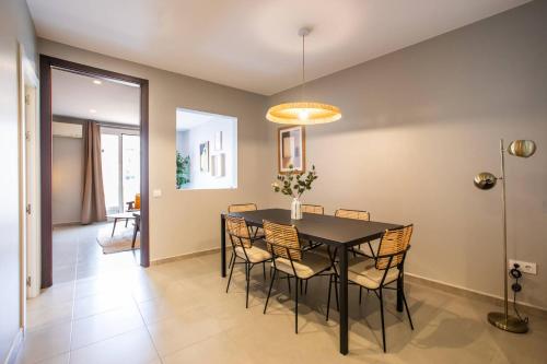 21mal1089-Magnific apartment near Sagrada familia