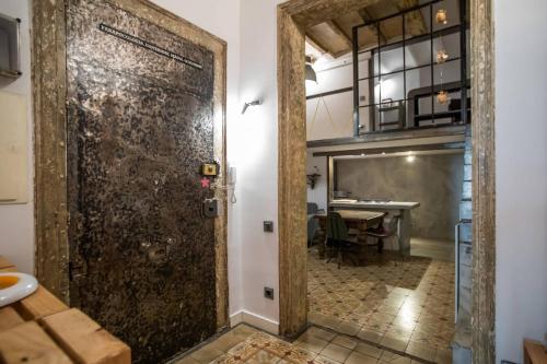 P2amp1057 - Magnific 3BR apartment in the Gotic