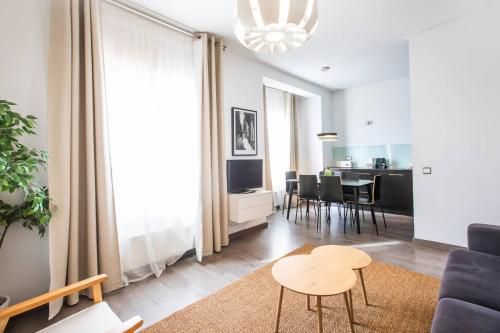 51ind1120- Apartment near Sagrada Familia