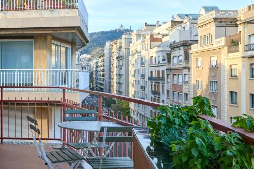 73COP1034 - Spacious apartment with terrace