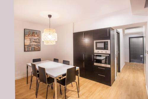 E2ind1118 - Apartment near Sagrada Familia