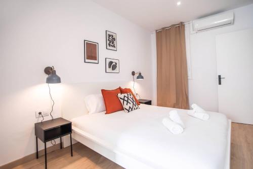 12CRC1038 - Refurbished Big Cozy Apartment