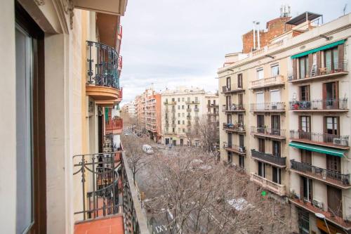 23MAL1075-Beautiful 2BR 2BH near Sagrada Familia