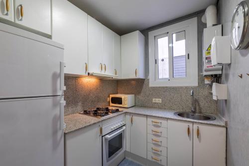 62par1015- Fantástico 2BR en centro de Barcelona