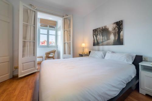 62par1015- Fantástico 2BR en centro de Barcelona