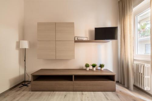 Vatican District · Metro at the Door · Modern Flat