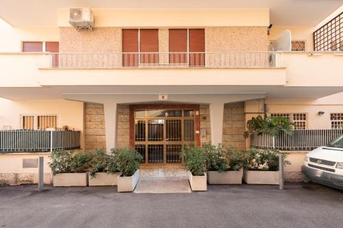 Vatican District · Metro at the Door · Modern Flat