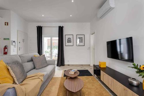 Baixa Garden 2BR and Patio Perfect for Families