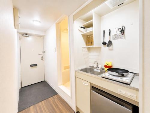 1 Shinjuku kabukicho, New renovated, 4 min talk to subway stn, Elevator, 新宿歌舞伎町, 新装修, 步行三分到东新宿站, 有电梯