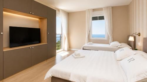 Villa Royal Gold by Villas Guide