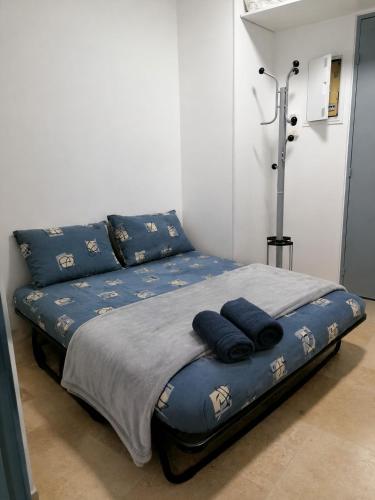 Studio cabine, clim, wifi, Vue Marina, 100m plage