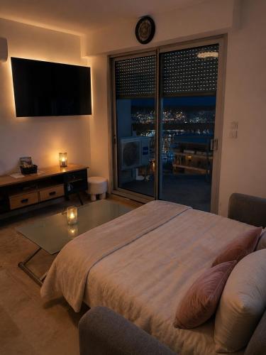 Studio cabine, clim, wifi, Vue Marina, 100m plage