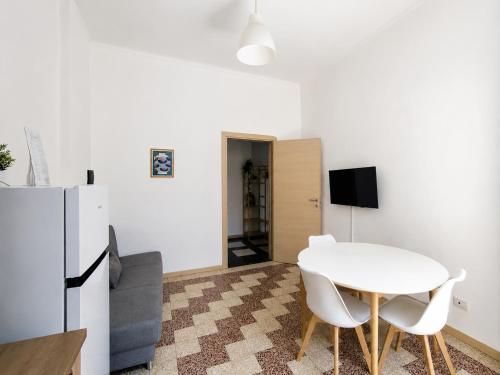 BIG Suite Goldoni Bilocale [Duomo-M4 Lin Airport]