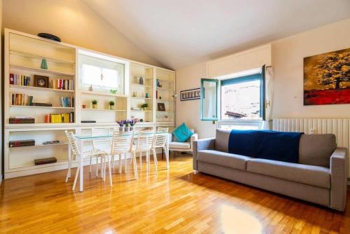 ComeCasa Milan Grand Stay Premium 2BR Apartment