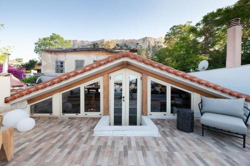 Elegant Luxury House in Plaka with Akropolis View