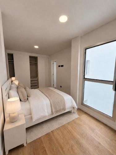 2BR Las Canteras Apartment
