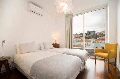 Top floor apartment in city center by Morna Homes