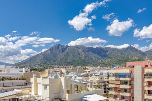 Marbella Beachfront Studio with Twin Beds