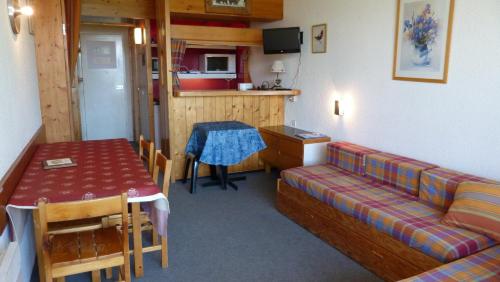 Résidence Bequi-rouge - Appartement 2 pièces 5 personnes, proche des pistes, au cœur de la station d’Arc 1800 dans le village des Villards MAE-1764