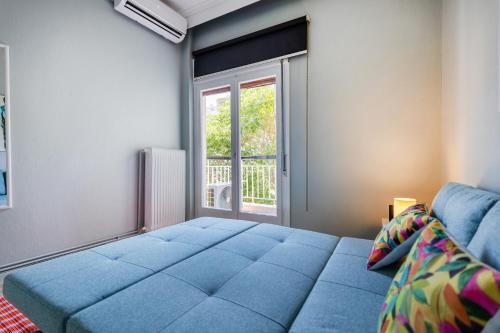 Central Thessaloniki Stylish 3BD Apt with Balcony