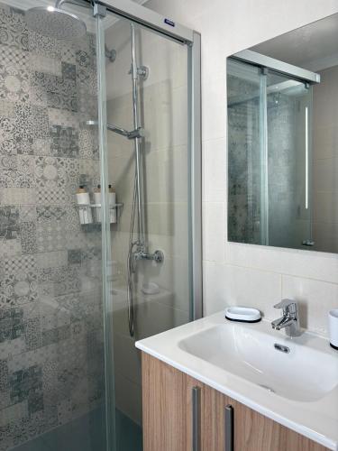 Las Canteras Ocean Suites