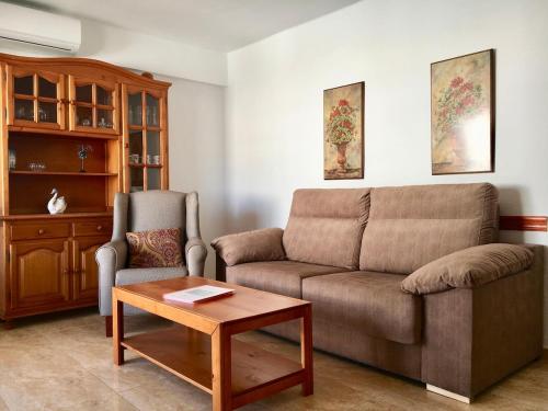 APARTAMENTO CON PISCINA en el centro