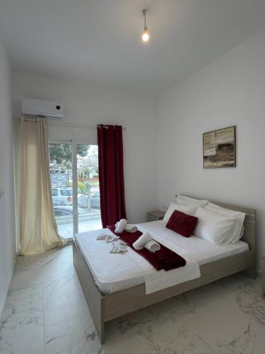 Loutraki Studios 1BR near Beach and Center