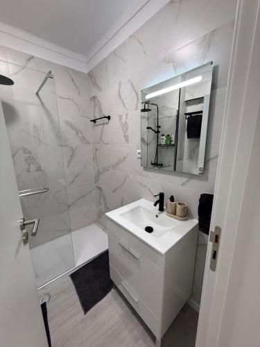 Fernandes Home Apartment