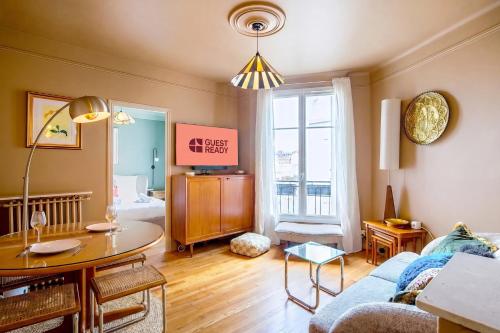 GuestReady - Bright Apt near Georges Brassens Park