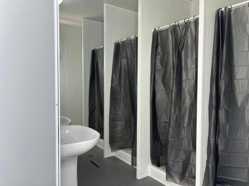 Bacus - Your Floating Hideaway in Lisbon