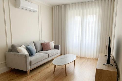 Alfama Pearl Apartment by Ag Suites