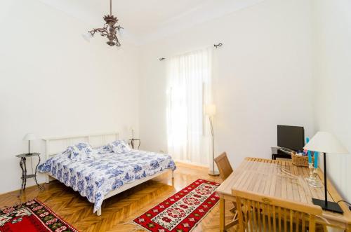 Casa Mimi authentic, charming studio,free parking