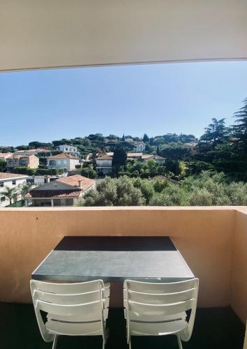 Appart centre ville - WIFI- Clim - Parking - Plage