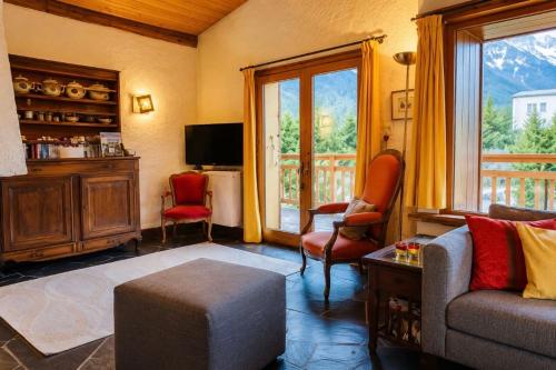 Traditional chalet with a view of Mont Blanc
