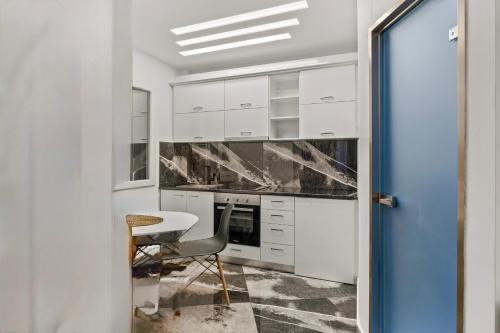 WH Luxury Suite Residence